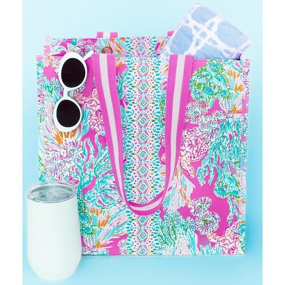 Lilly Pink Pulitzer Market Shopper Bag, Reusable Grocery Tote, Shoulder Bag - Picture 2 of 4